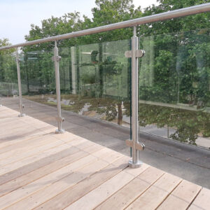 Glazen balustrade Dedemsvaart